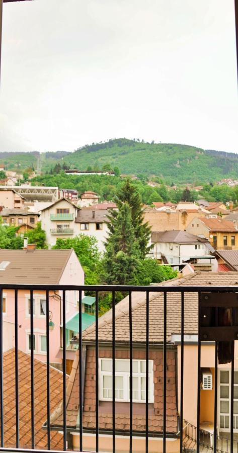 Vijecnica View 2Bdr Apartment With Balcony - Best Location Sarajevo Eksteriør billede